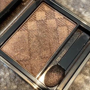 Burberry Makeup - Burberry Beauty Sheer Eyeshadow Midnight Brown Burberry Makeup - Burberry Beauty Sheer Eyeshadow Midnight Brown